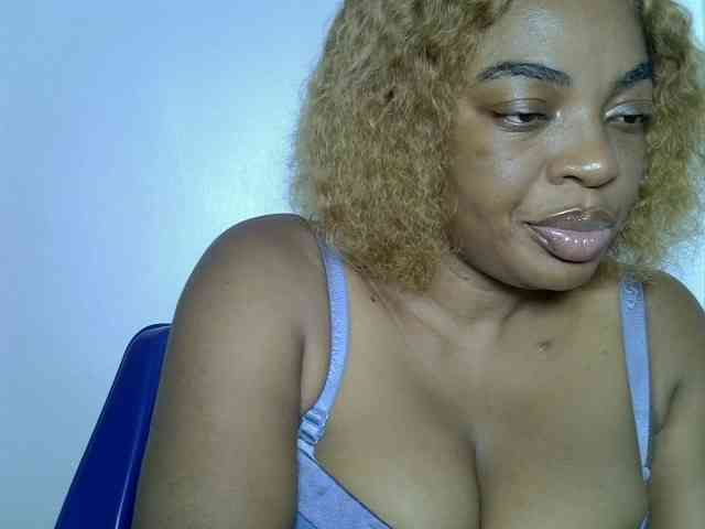 Alpha_Dom_Goddess webcam