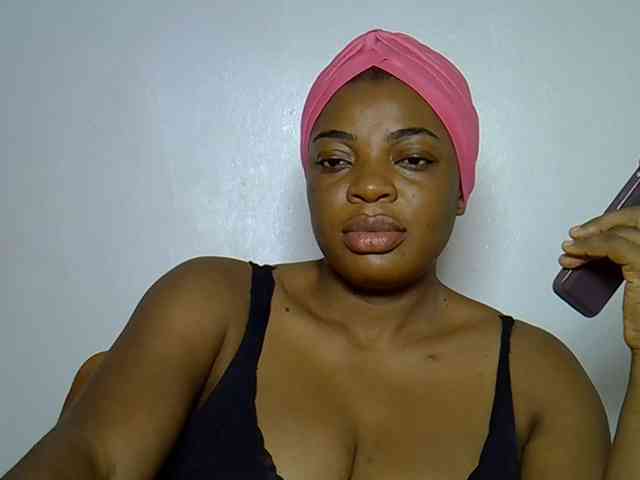LadyNoire webcam