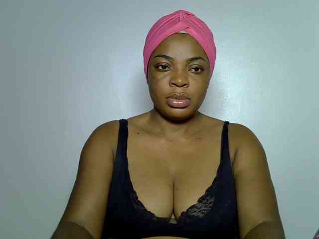 LuxeEmpress