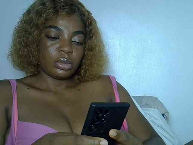 Alpha_Dom_Goddess webcam