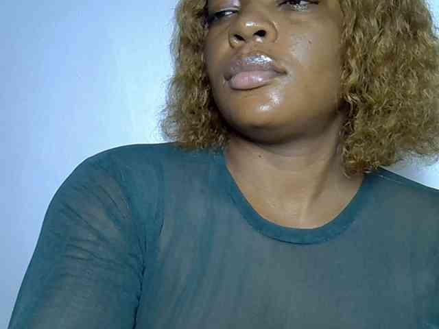alpha_dom_goddess's live room
