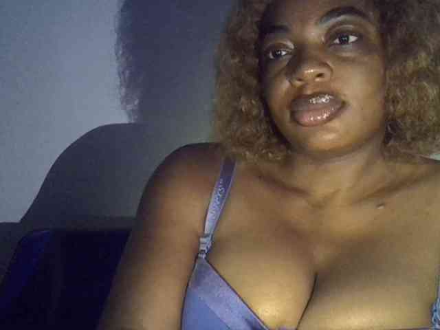Alpha_Dom_Goddess webcam