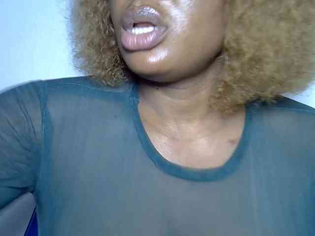 Alpha_Dom_Goddess webcam