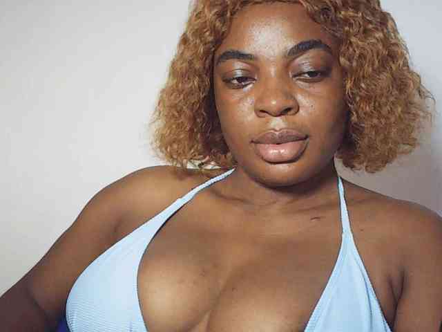 Model: Alpha_Dom_Goddess