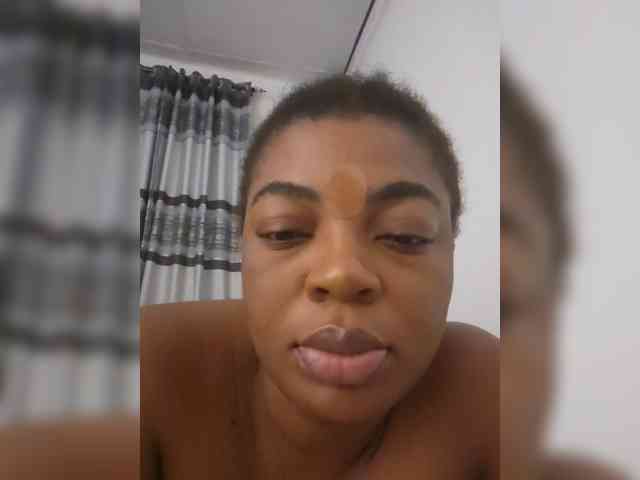 Alpha_Dom_Goddess webcam