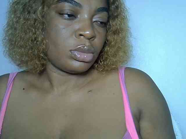 Alpha_Dom_Goddess webcam