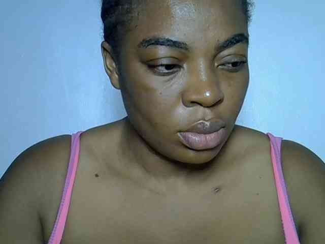 LadyNoire webcam