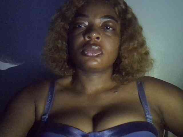 Alpha_Dom_Goddess webcam