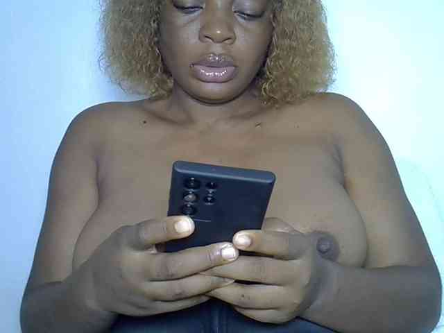 Alpha_Dom_Goddess webcam