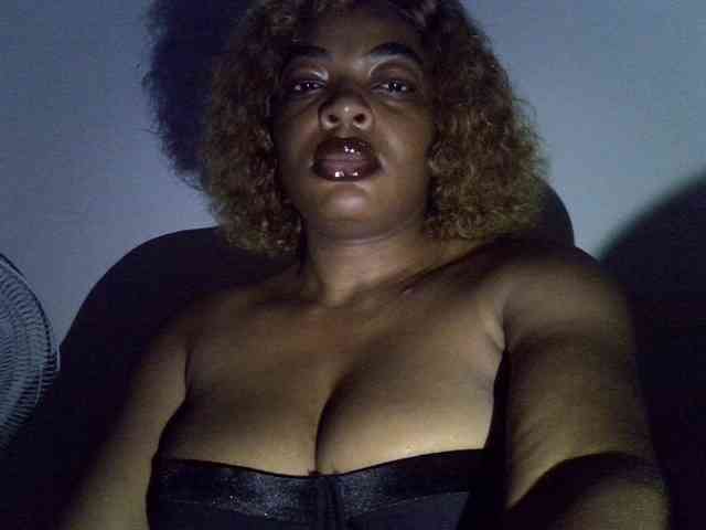 Alpha_Dom_Goddess webcam