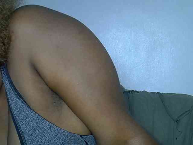 Alpha_Dom_Goddess webcam