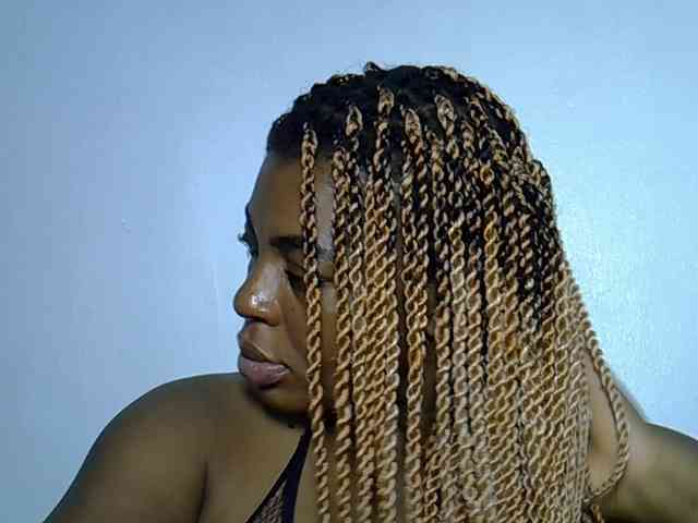LadyNoire webcam