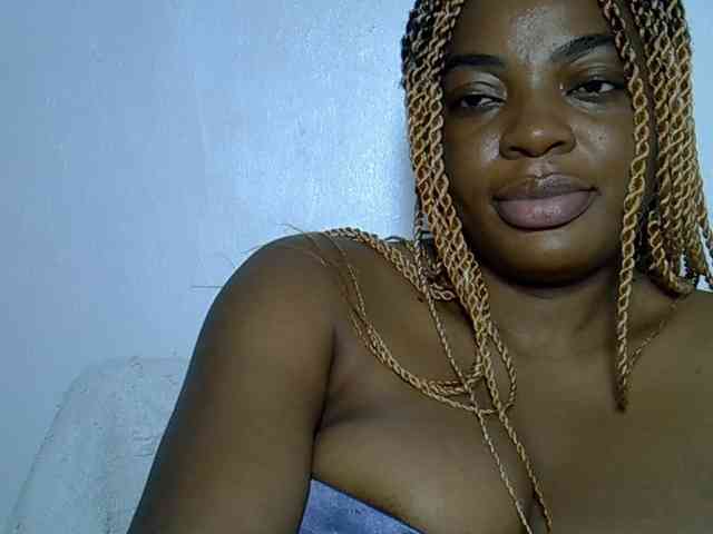 LadyNoire webcam