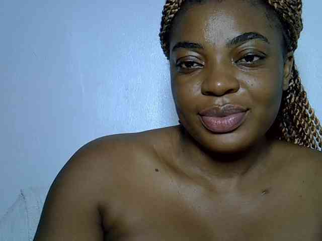 LadyNoire webcam