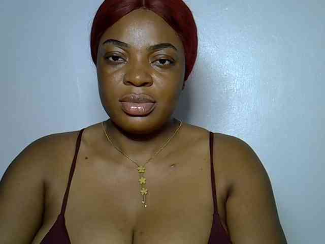 LadyNoire webcam