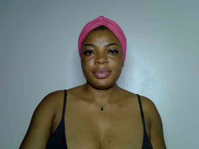 LuxeEmpress LuxeEmpress