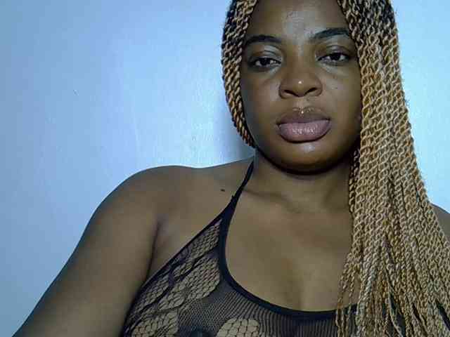 LadyNoire webcam