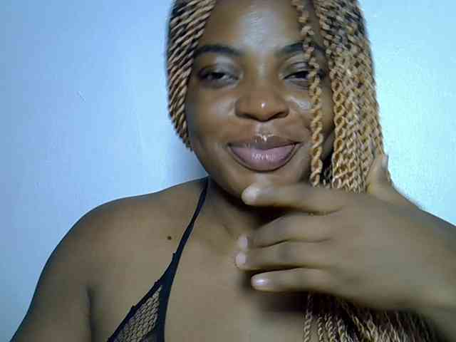 LadyNoire webcam