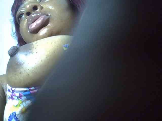 alpha_dom_goddess's live room