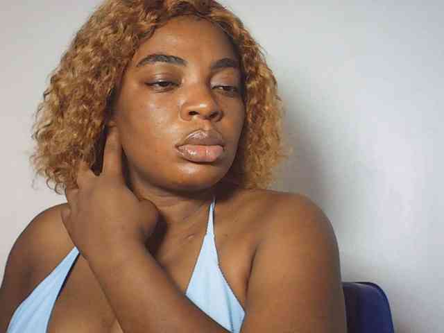 Alpha_Dom_Goddess webcam