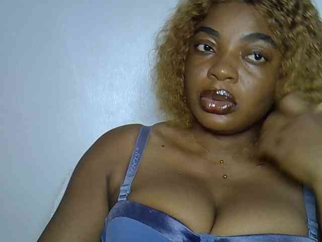 Alpha_Dom_Goddess webcam
