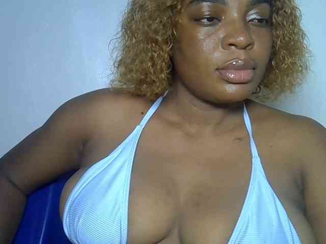 LuxeEmpress LuxeEmpress