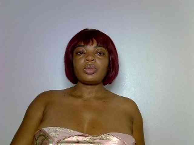 LadyNoire webcam
