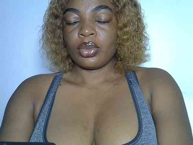Alpha_Dom_Goddess webcam