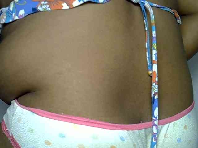 LadyNoire webcam