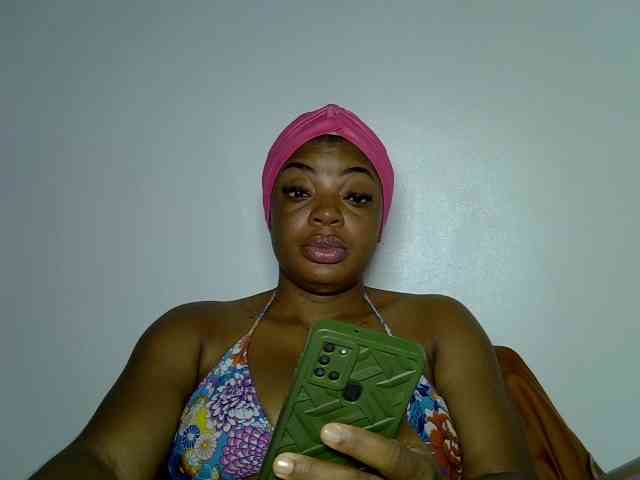 LadyNoire webcam