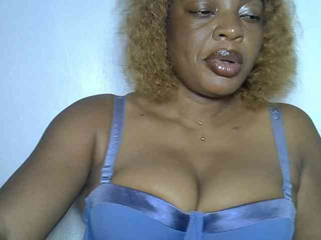 Alpha_Dom_Goddess