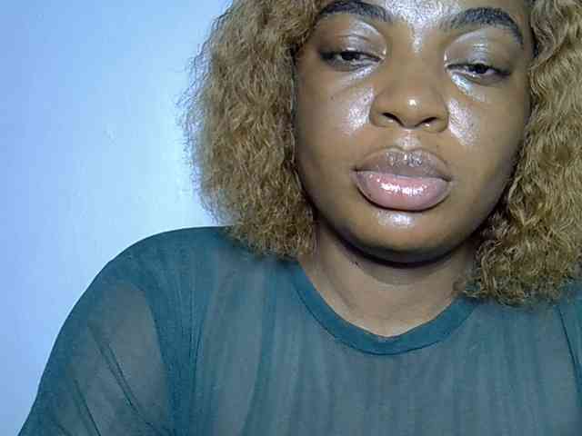 Alpha_Dom_Goddess webcam
