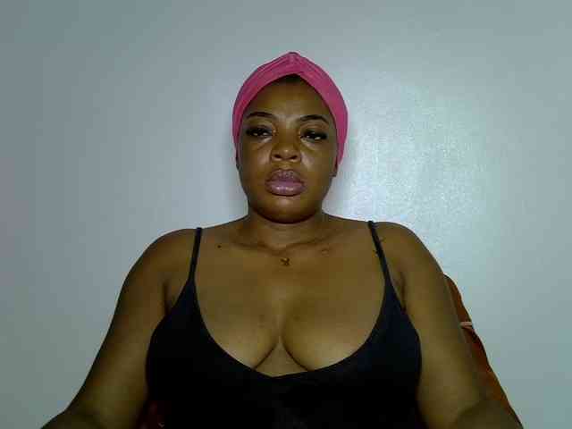 LuxeEmpress LuxeEmpress