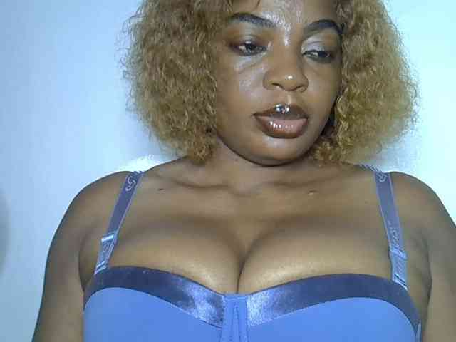 Alpha_Dom_Goddess webcam