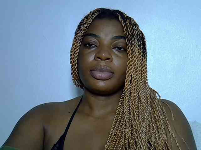 LadyNoire webcam