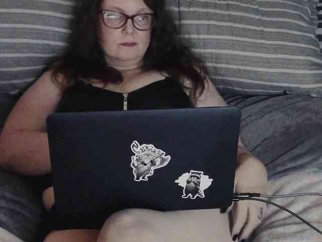 mistressjulienne webcam