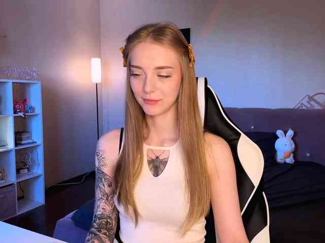 Evaamour webcam