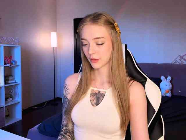 Evaamour webcam