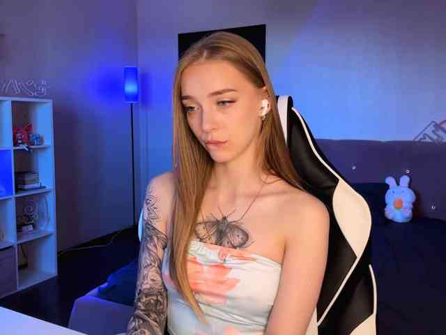 Evaamour webcam