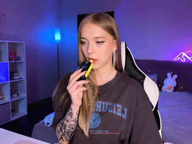 Evaamour webcam