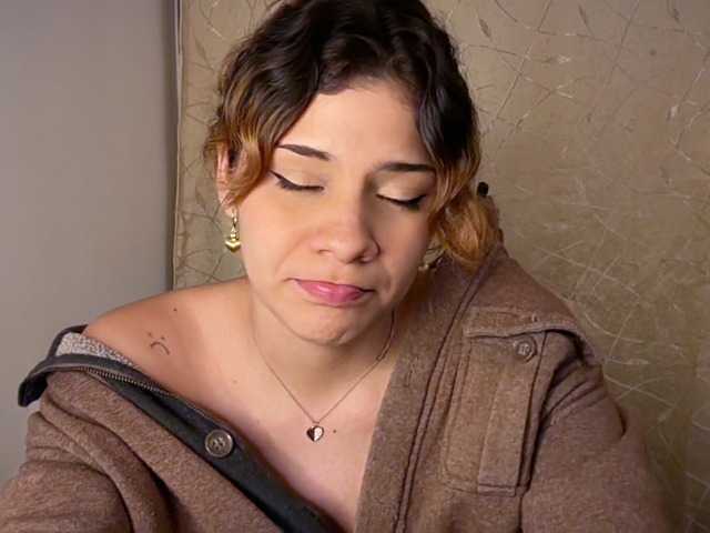 ImMolly06 live cam on BongaCams