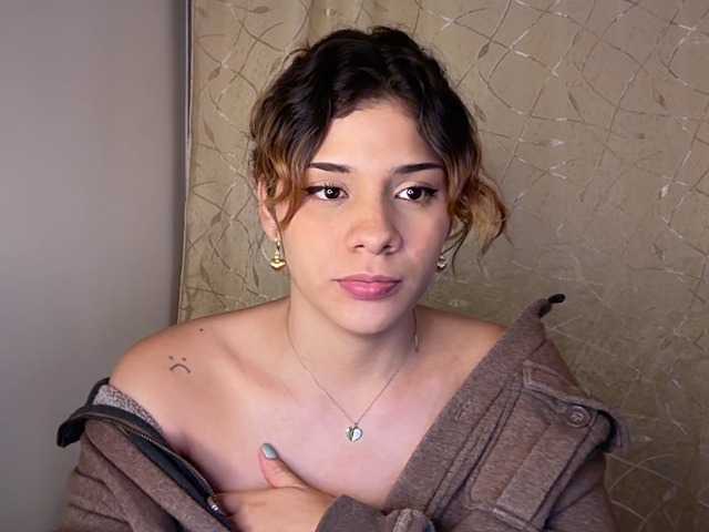 ImMolly06 live cam on BongaCams
