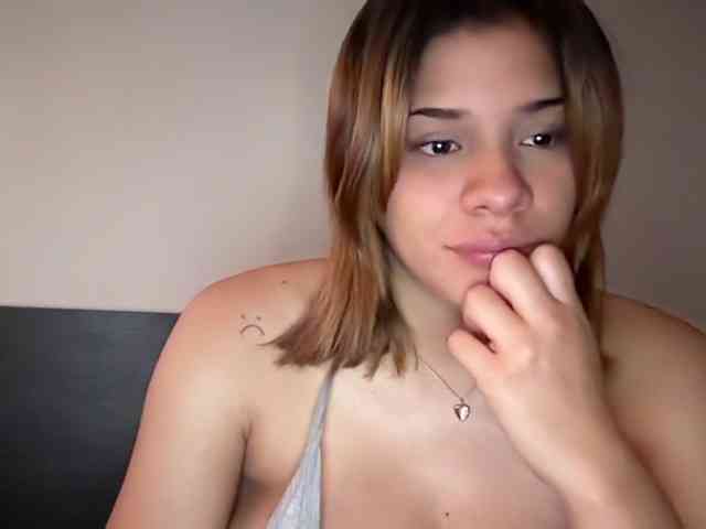 ImMolly06 webcam
