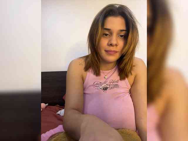 ImMolly06 webcam