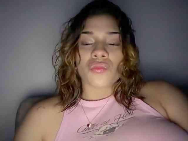 ImMolly06 webcam