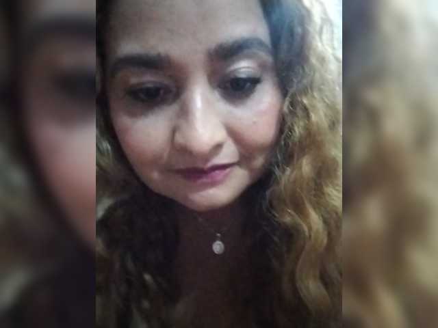Luna42 live cam on BongaCams