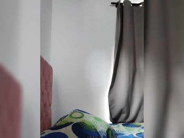 le modèle Luna42 est en webcam porno dans un show sur le site bongacams, il possède les tags suivants: Latino/Hispanic,Brunette,Shaved