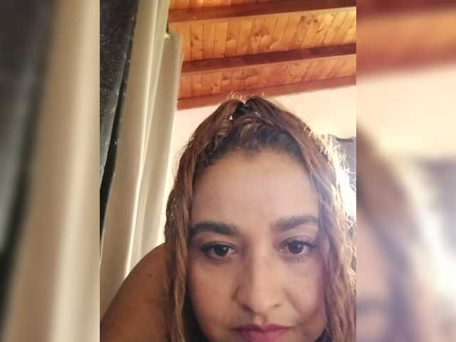 Luna42 live cam on BongaCams