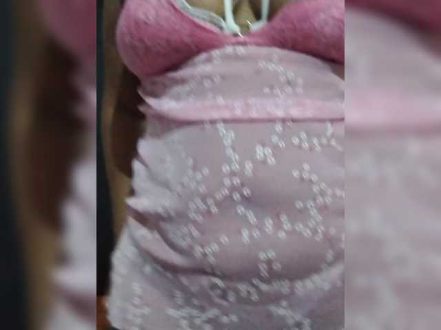 Luna42 live cam on BongaCams