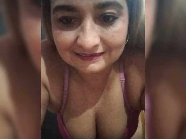 Luna42 live cam